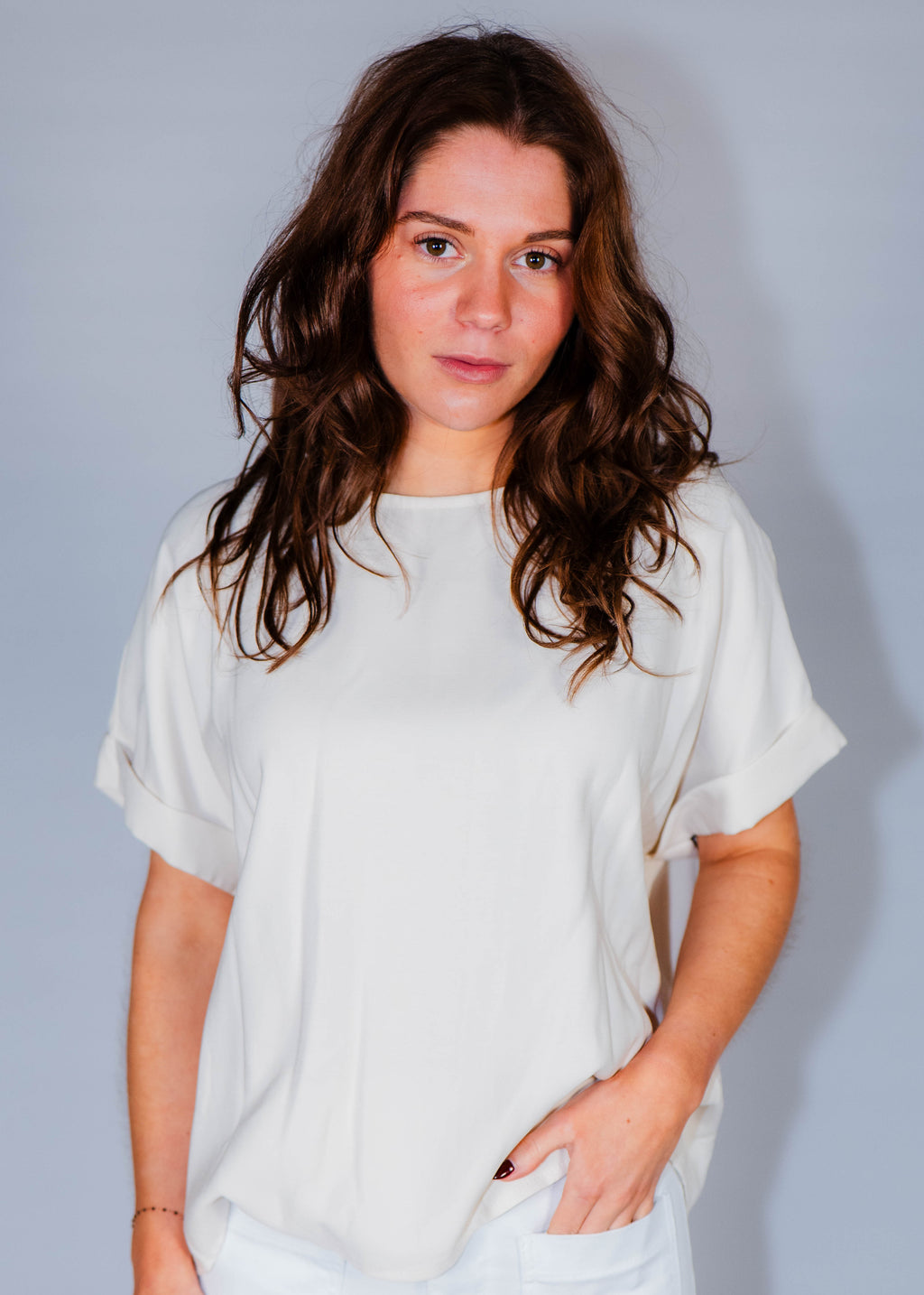 Blouse boutonnée dans le dos