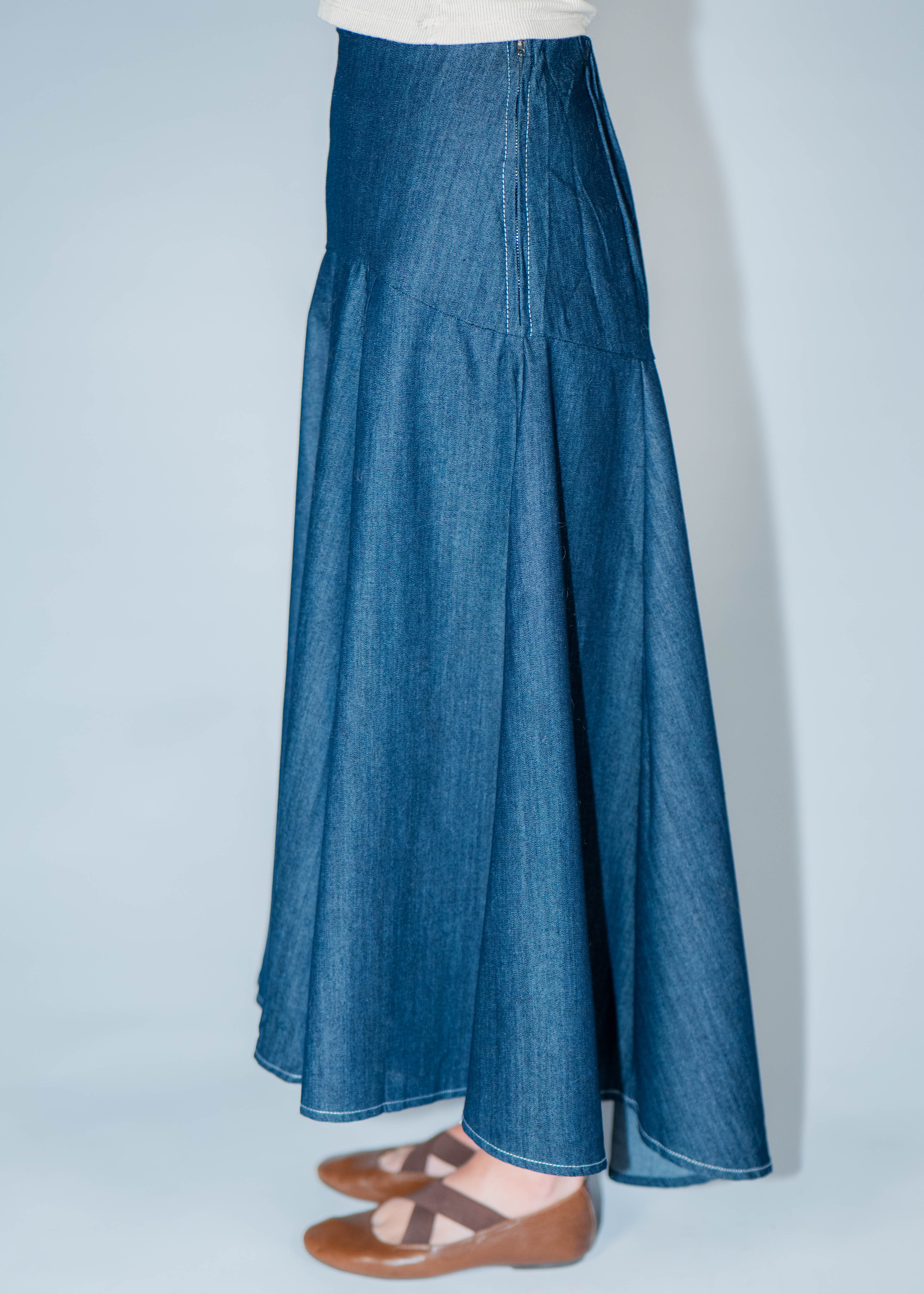 Jupe longue denim fluide asymétrique