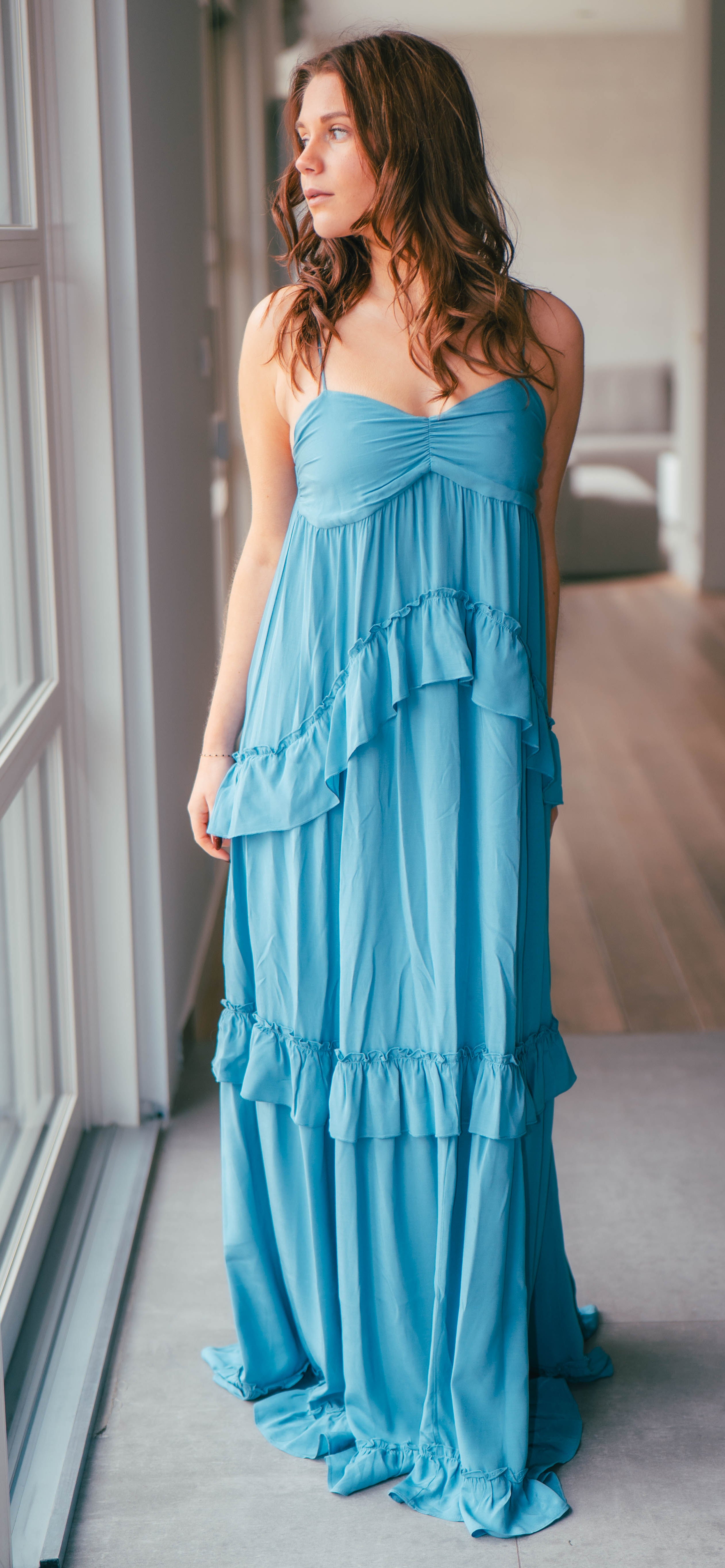 Robe longue à volants