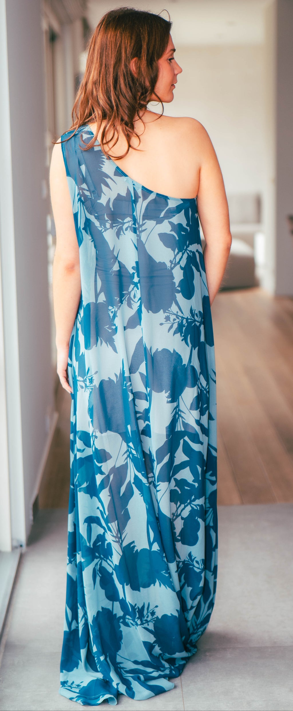 Robe longue asymétrique de la marque Bruna