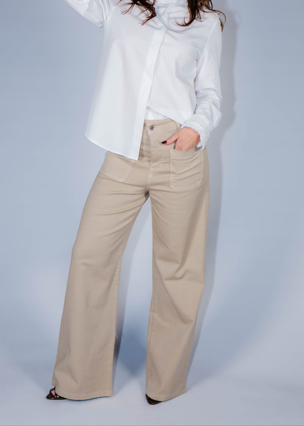 Jean taille haute blanc ou beige